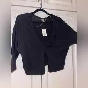 Cropped brand new cardigan - black. Quarter sleeve.